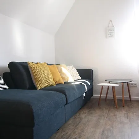 Alte Praxis - Zentral & Ruhig In Simmern! Stellplatz * Simmern (Rhein-Hunsruck-Kreis)